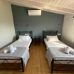 Eris - Amazing View In Lefkada Apartment Frinion